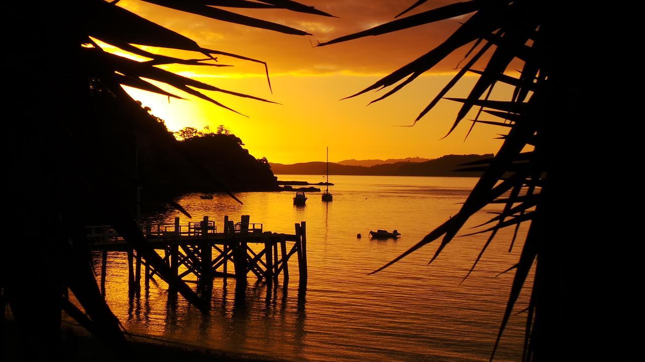 The Beach House Kawau Island Exterior photo